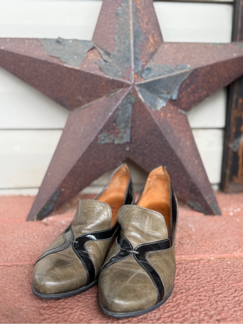 💚Fidji Portugal Leather Low Heel Pumps EU 37 US 6.5–7 💚